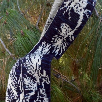 Pine Dragon Scarf