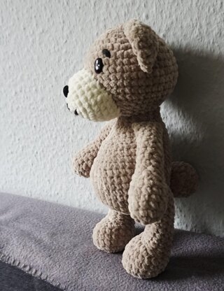 Häkelanleitung Amigurumi Teddy Tom