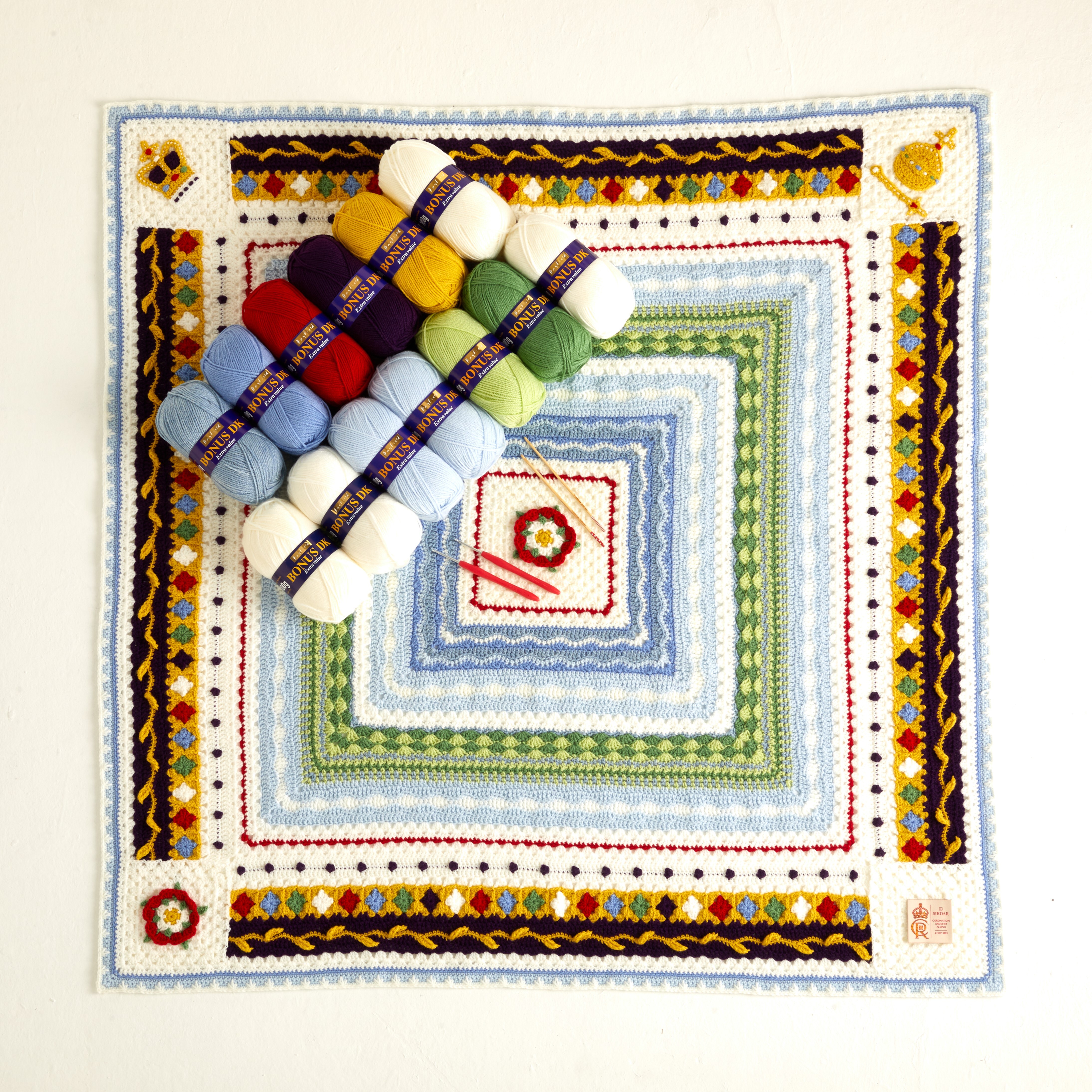 Hayfield Coronation Keepsake Blanket CAL - view 2