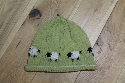 Little baa baa beanie