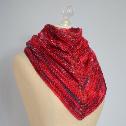 Textured Kerchief Shawlette