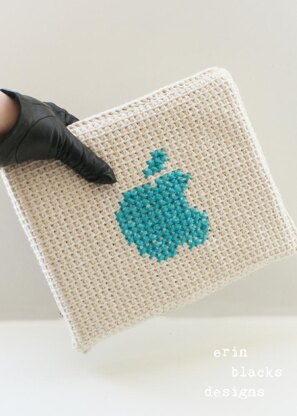 Cotton Delicious Apple Tablet Case (8.5" x 10") (tunisian003)
