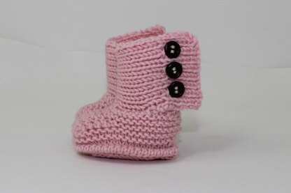 3 Button New Baby 4 Ply Booties