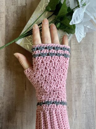 Gingerbread mitts