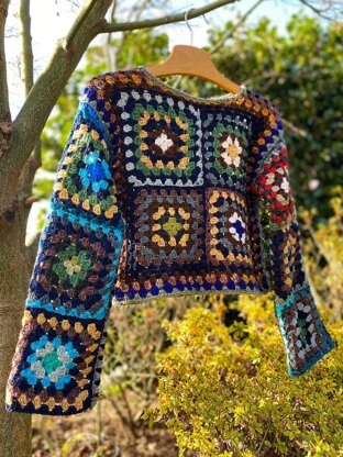 GRANNY SQUARES Sweater - Jumper - Crochet Pattern