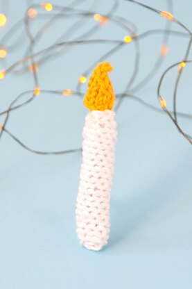 Knit Candle Ornament