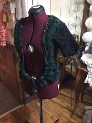 Knit/crochet cardigan