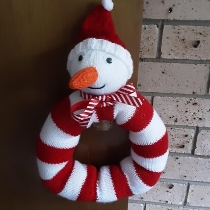 Snowman Christmas Wreath Knitting Pattern