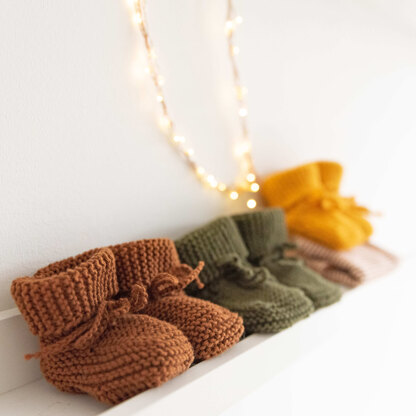 Oh Baby! Knit Booties in Yarn and Colors Favorite - YAC100089 - Downloadable PDF