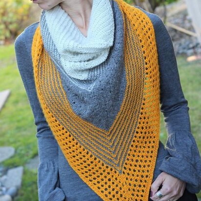 Tilted cowl