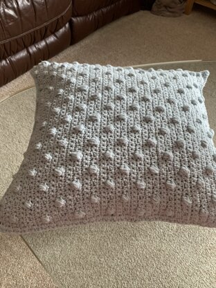 Crochet Bead and Bobble Cushion