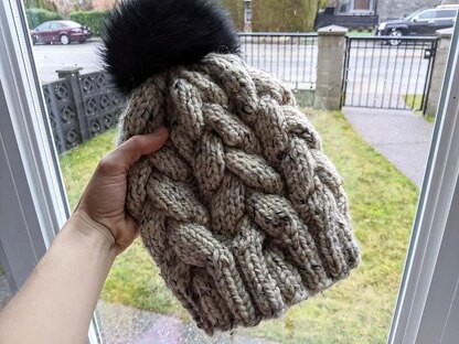 Super Bulky Oatmeal Cable Hat