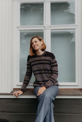 Thuraya Sweater