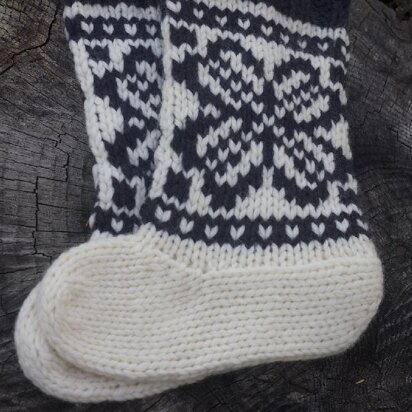 Tin Can Knits Mukluks PDF