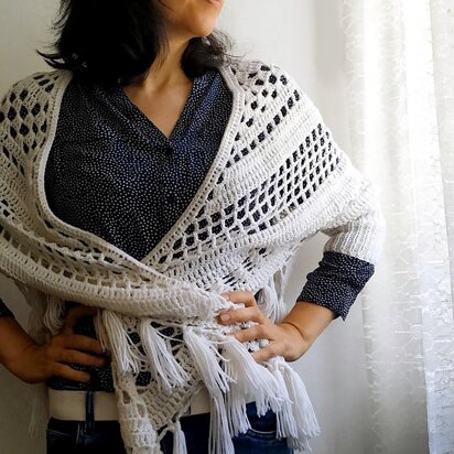 Mexicana Shawl With Sleeves