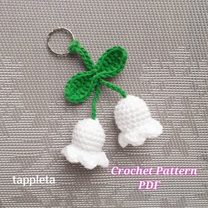 Lilly of the valley keychain crochet