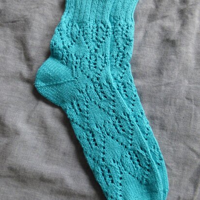 Lacy Hearts Socks