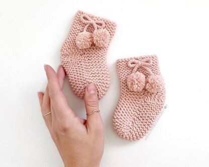 CUTIE Easy Knitted Baby Socks