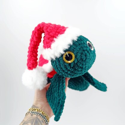 Amigurumi turtle Christmas