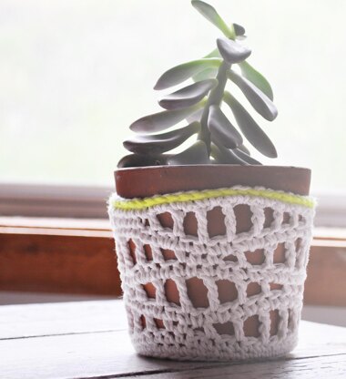 Wavy Waves Plant Pot Cozy