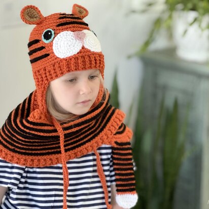 Hunter The Tiger Hat and Scarf