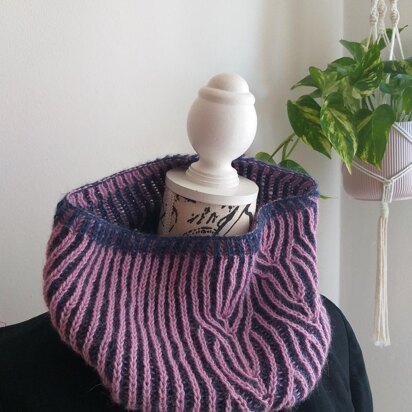 Tulip cowl