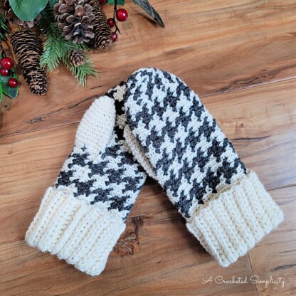 Houndstooth Mittens