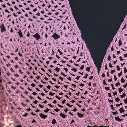 Rose Petal Lace Shawl in Cascade Yarns Heritage Silk - FW261 - Downloadable PDF