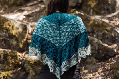 Talamh Shawl