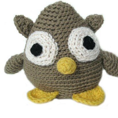 Amigurumi Courtney the Owl in an Egg