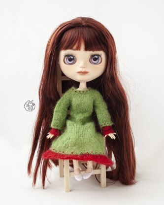 Pomegranate outfit for doll knitted flat