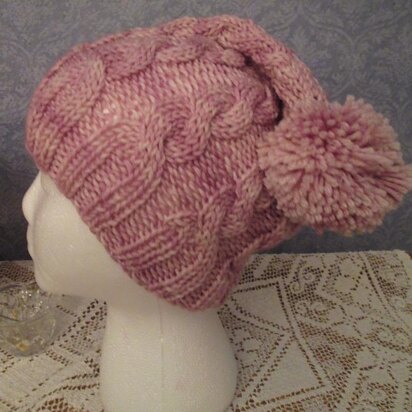 ROSADA Cabled Hat