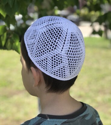 White skull cap kufi