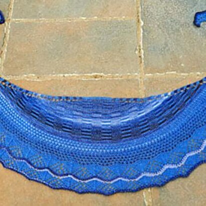 Wickham Crescent Shawl