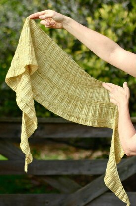 Rattan Shawl