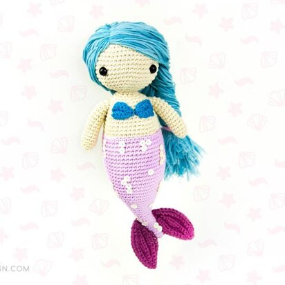 Sandra the amigurumi mermaid