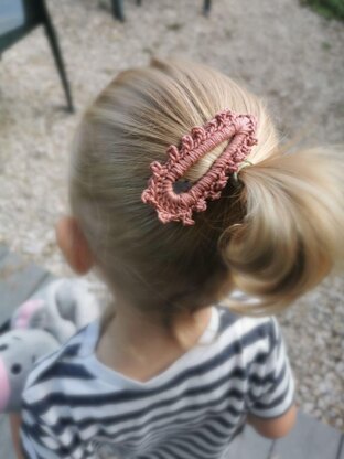 Snap Hairpin "Paisley" cotton yarn crochet pattern