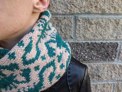 Aculeus Cowl