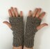 Queen's Lace Fingerless Gloves