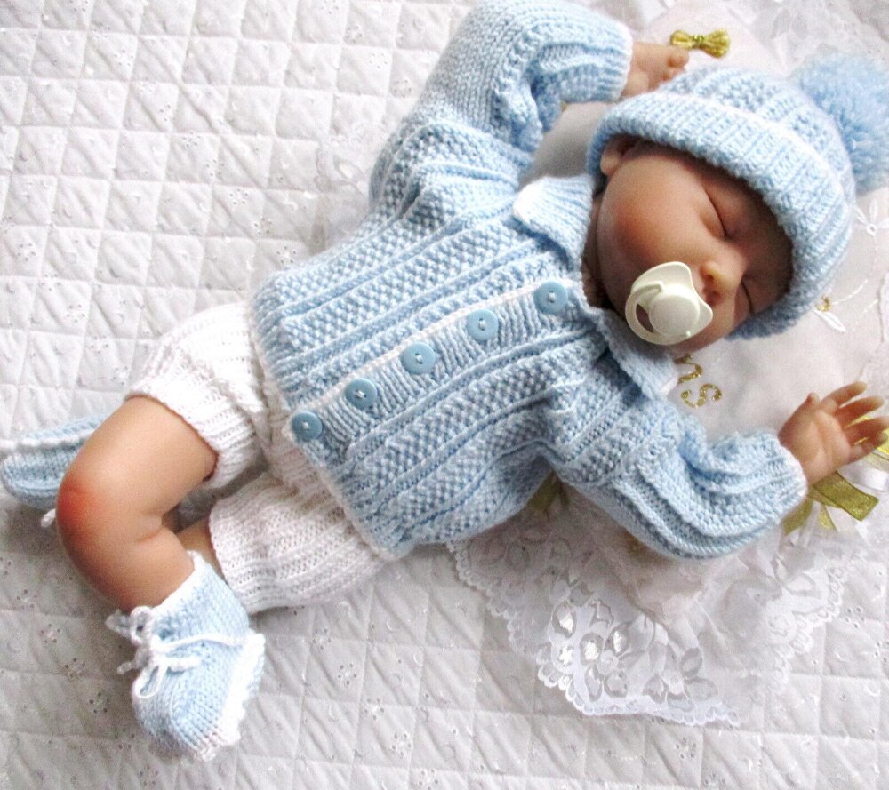 Newborn baby sweater store pattern