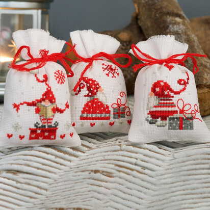 Vervaco Pot-Pourri Bags - Christmas Gnomes Cross Stitch Kit (3 pcs) - 8cm x 12cm