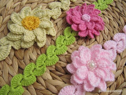 Lyubava Crochet Flower Headband Tutorial