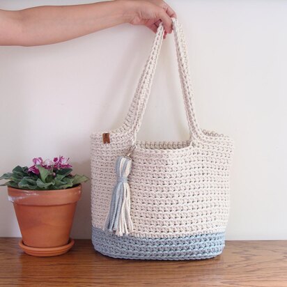 Crochet Medium Tote Bag