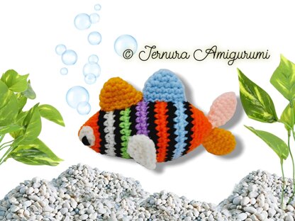Mehrfarbiger Fisch Häkelanleitung