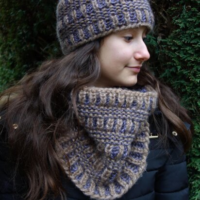 Tradescantia Hat and Cowl