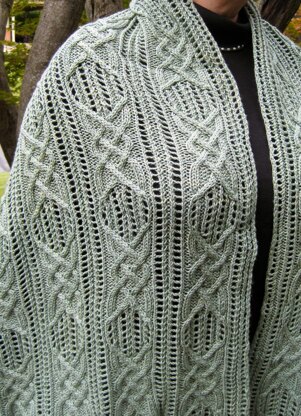 Sabae Cable Lace Shawl