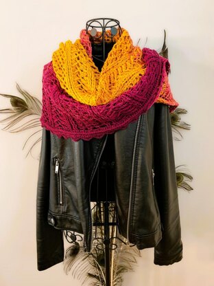 Triangular Scarf "Thalassa"