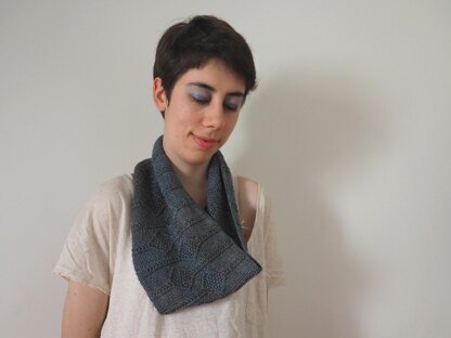 Pearl Drop Cowl