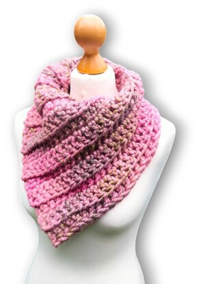 Super Chunky Ribbed Bandana Cowl