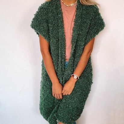 Long Fluffy vest Kiwi - knitting pattern
